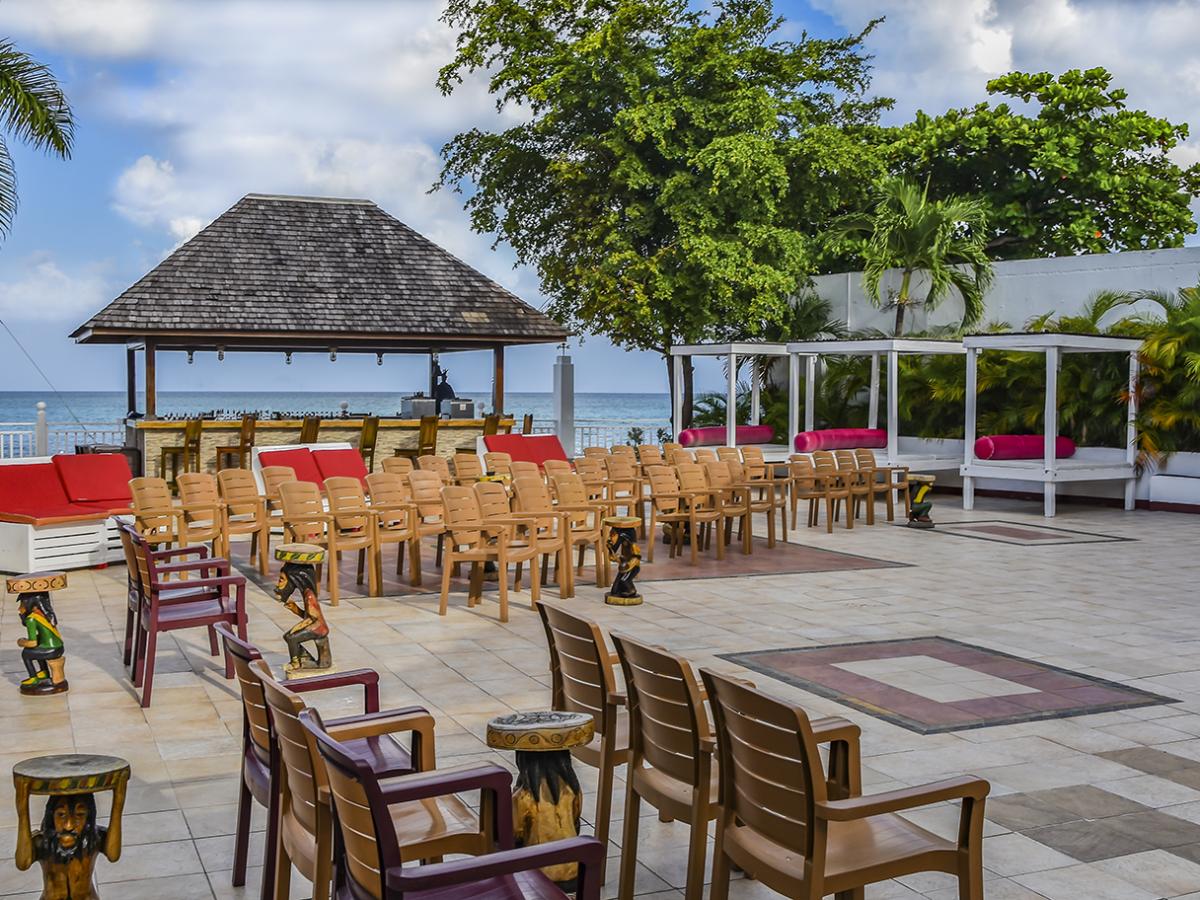 Royal Decameron Montego Beach Hotel